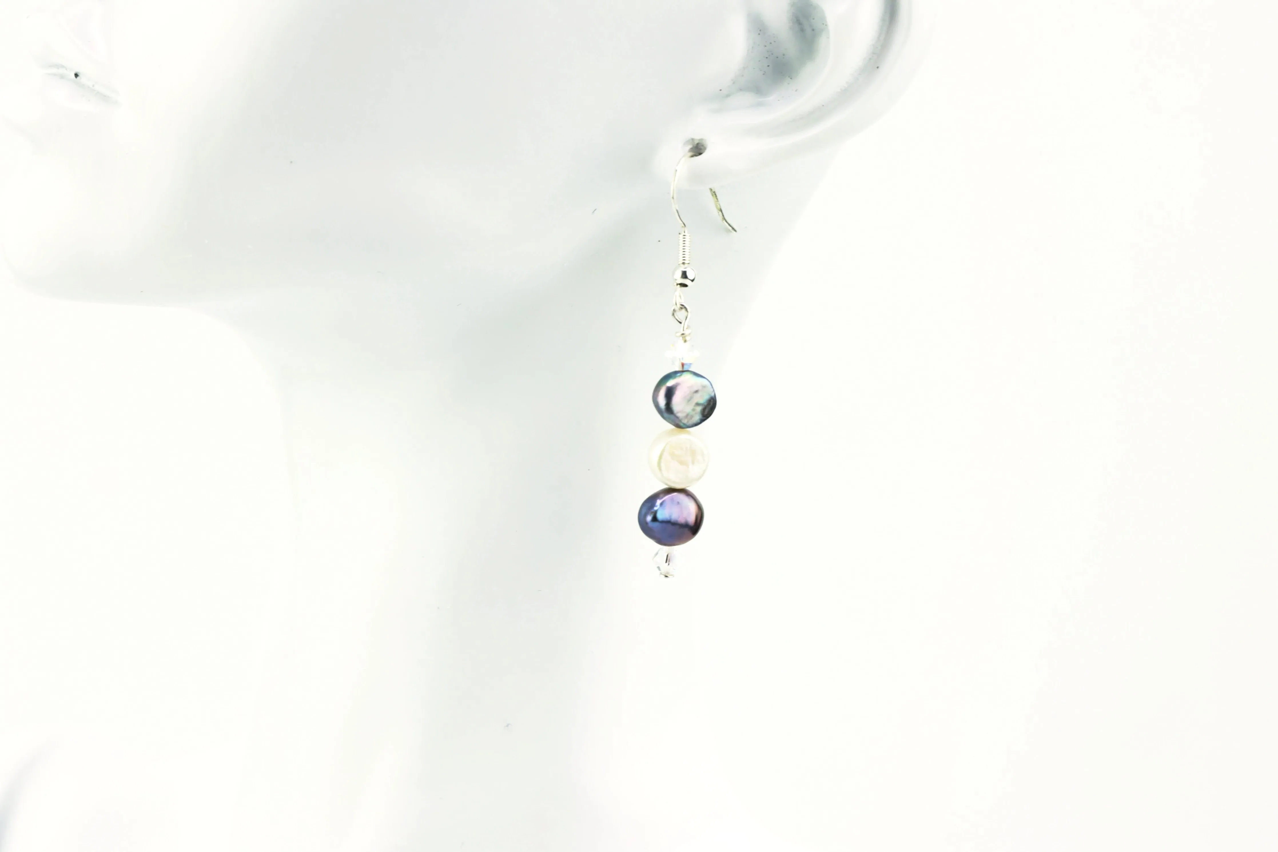 Cooling Pearls Earrings