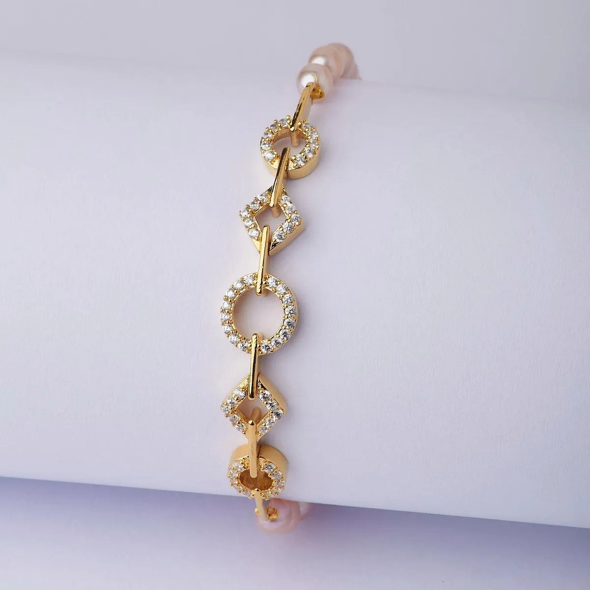 Dainty Bow Pearl Bracelet