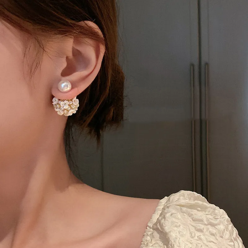 E1499 - Elegant Pearl White Earrings