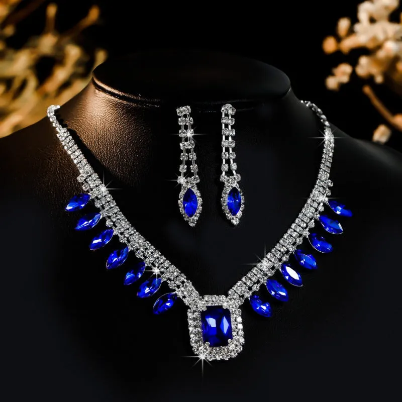 Elegant Banquet Necklace Set