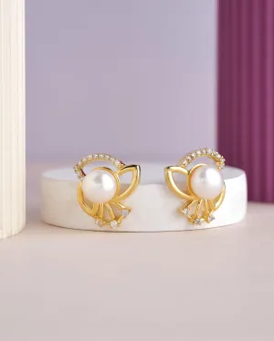 Elegant Stud Pearl Earring