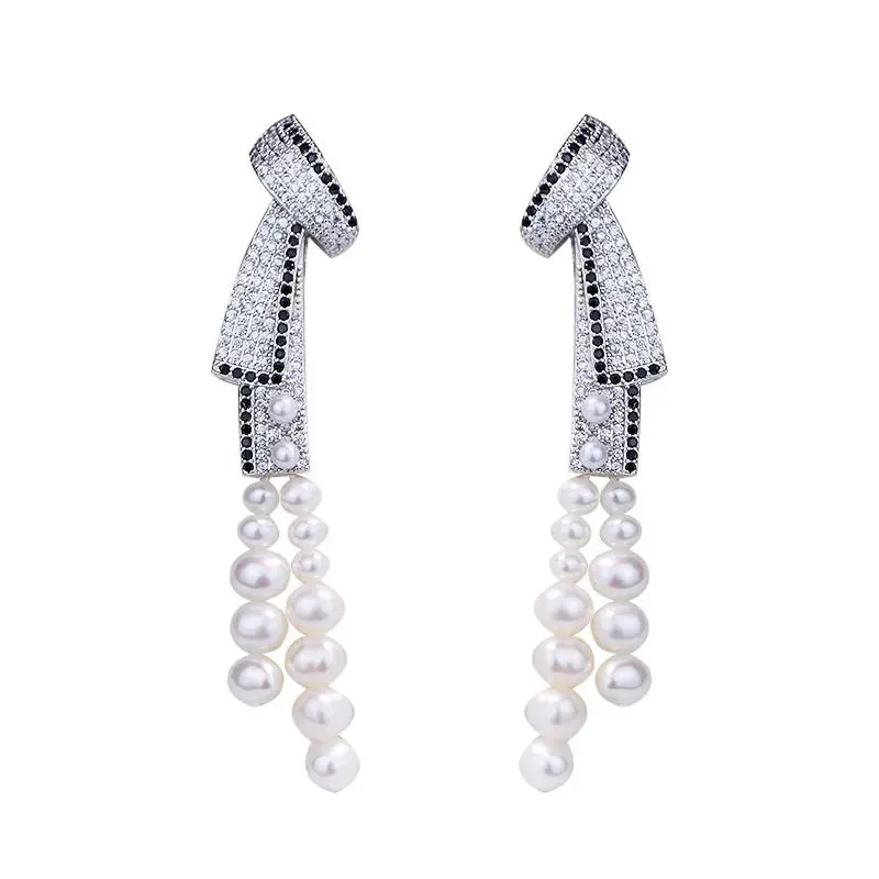 Elegant Tassel Pearl Earrings