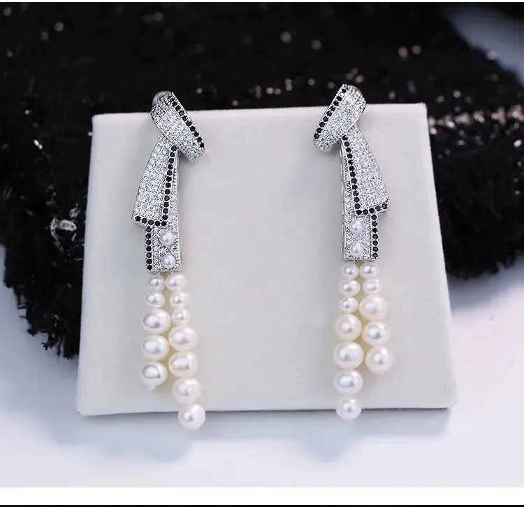 Elegant Tassel Pearl Earrings