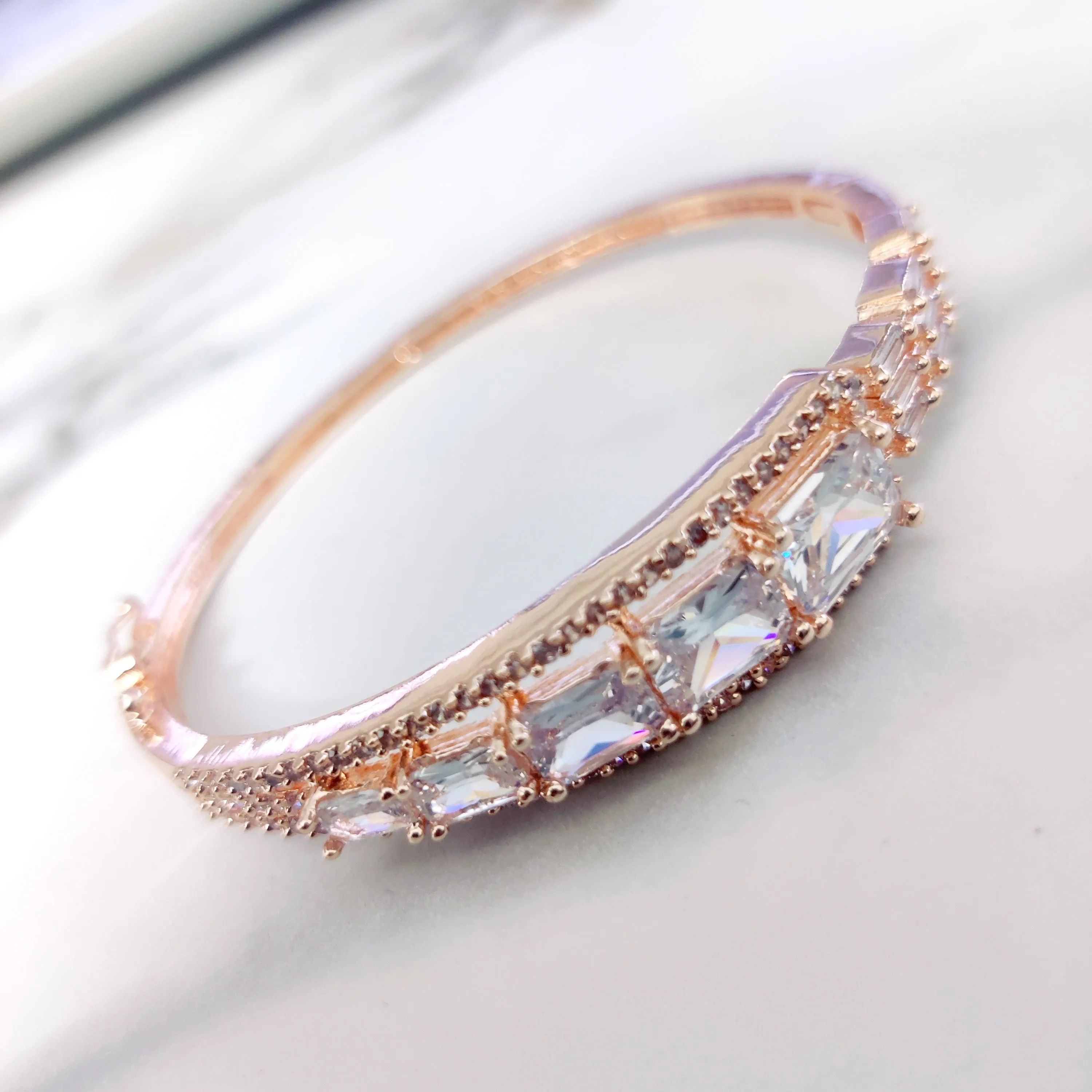 Enchanting White Rose Gold Bracelet