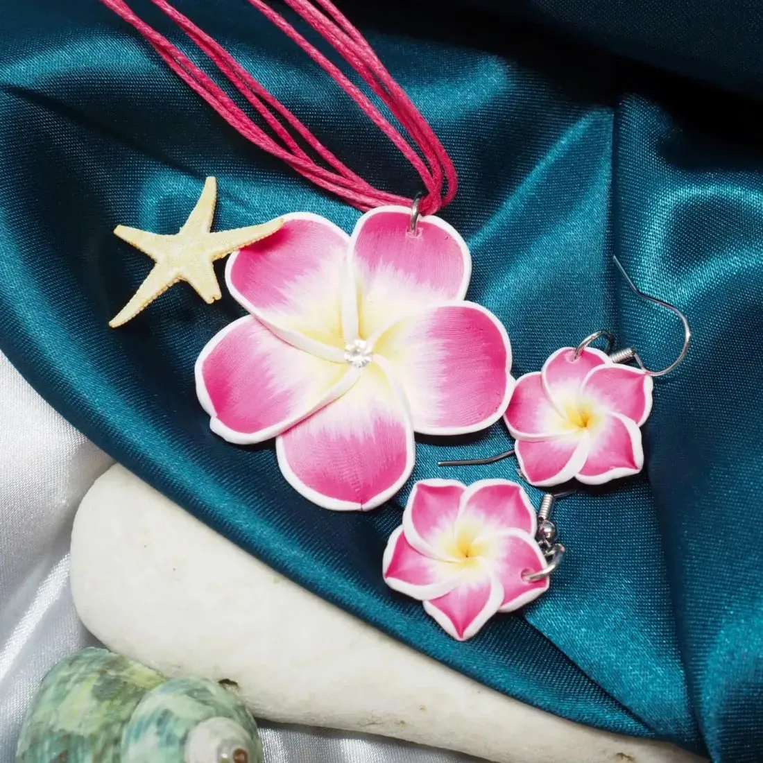 Flirty Plumeria Pink Pendant Hawaiian Necklace