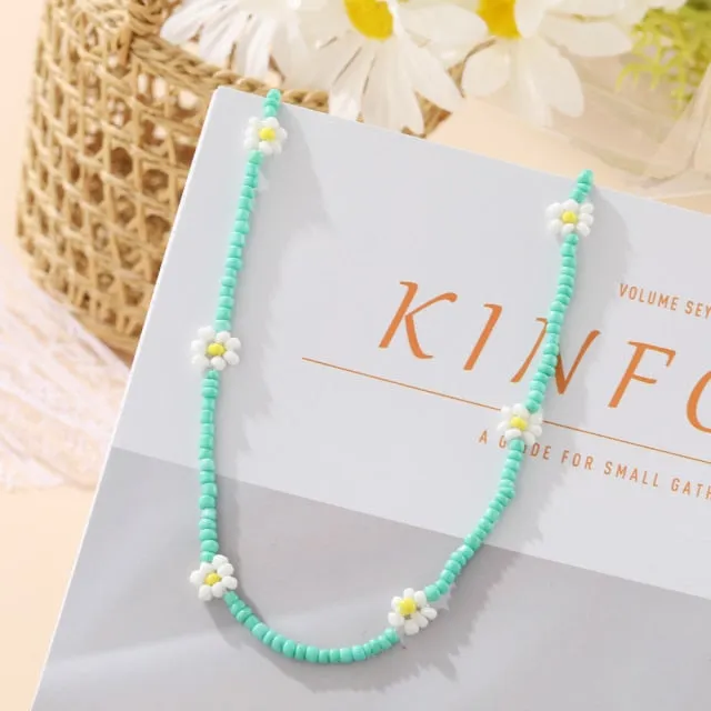 Korean Fashion Colorful Little Daisy Flower Beaded Necklace For Women Bohemian Beads Clavicle Chain Choker Necklace Jewelry