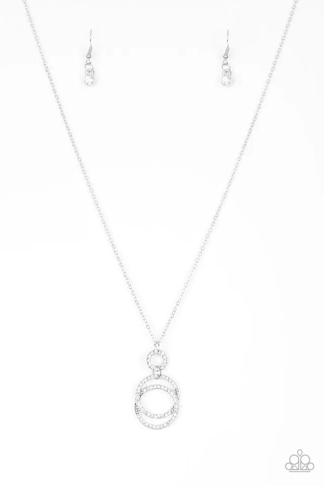 Paparazzi Necklace ~ Timeless Trio - White