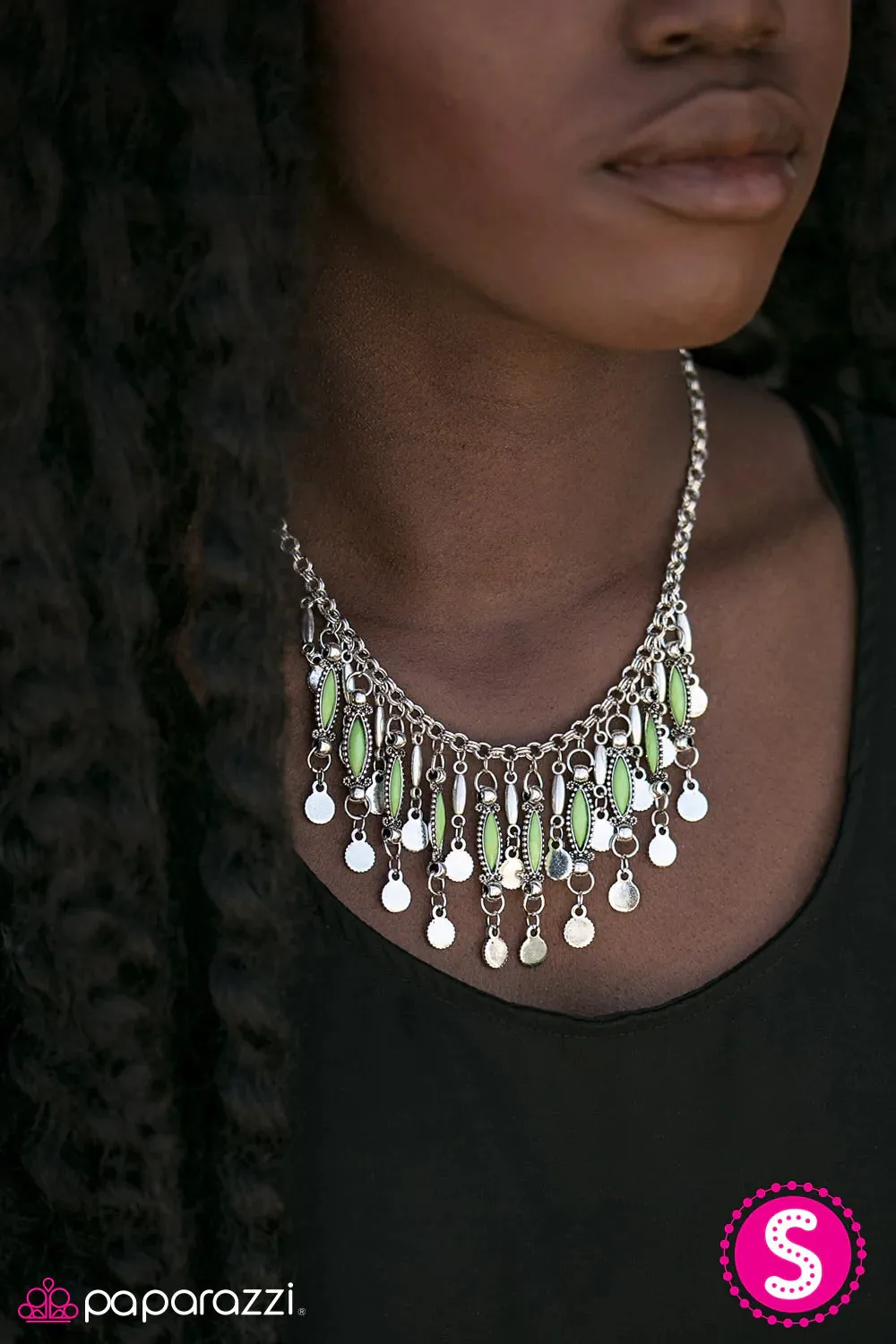 Paparazzi Necklace ~ Wonderfully Wild - Green