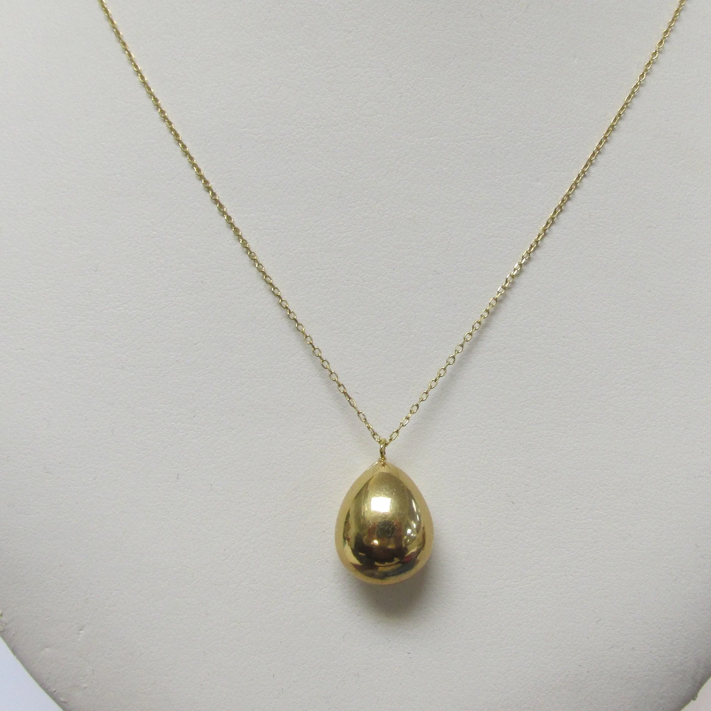 Puffed Drop Gold Pendant Necklace