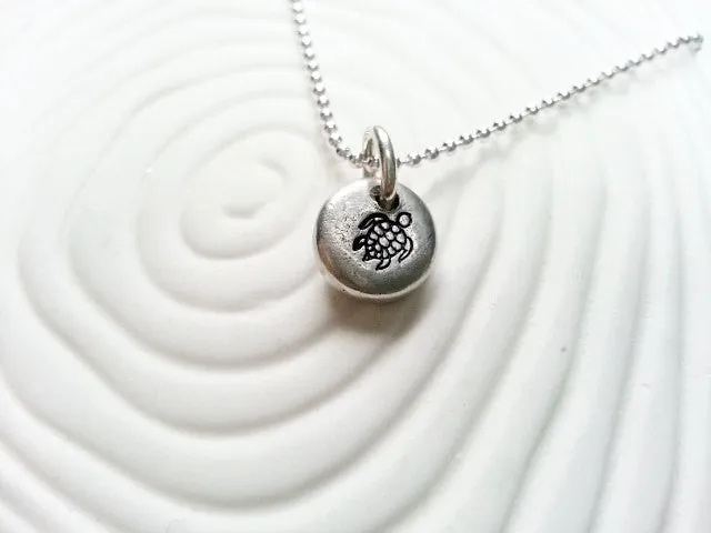 Sea Turtle | Pebble Necklace