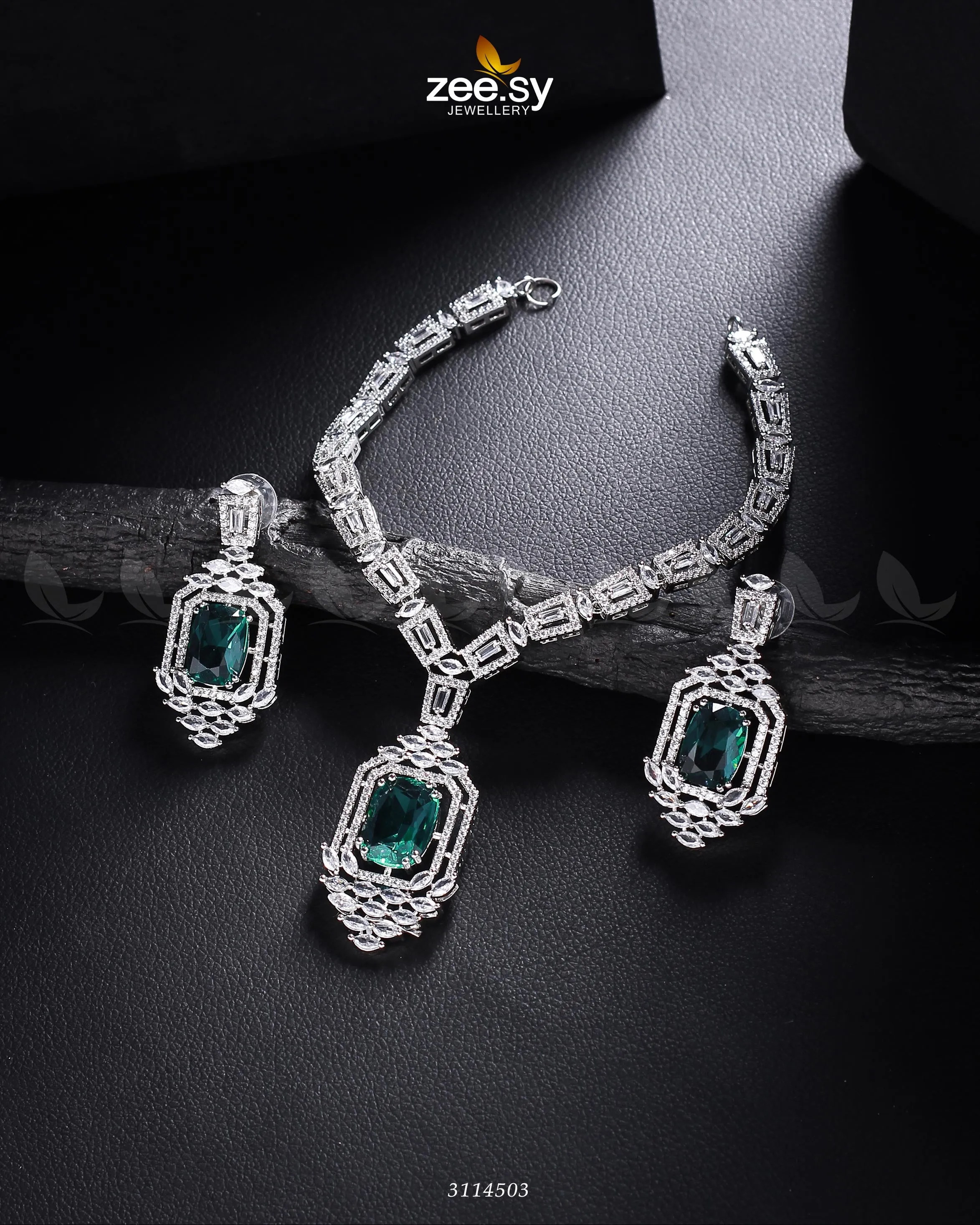 Sharmeen Necklace Set