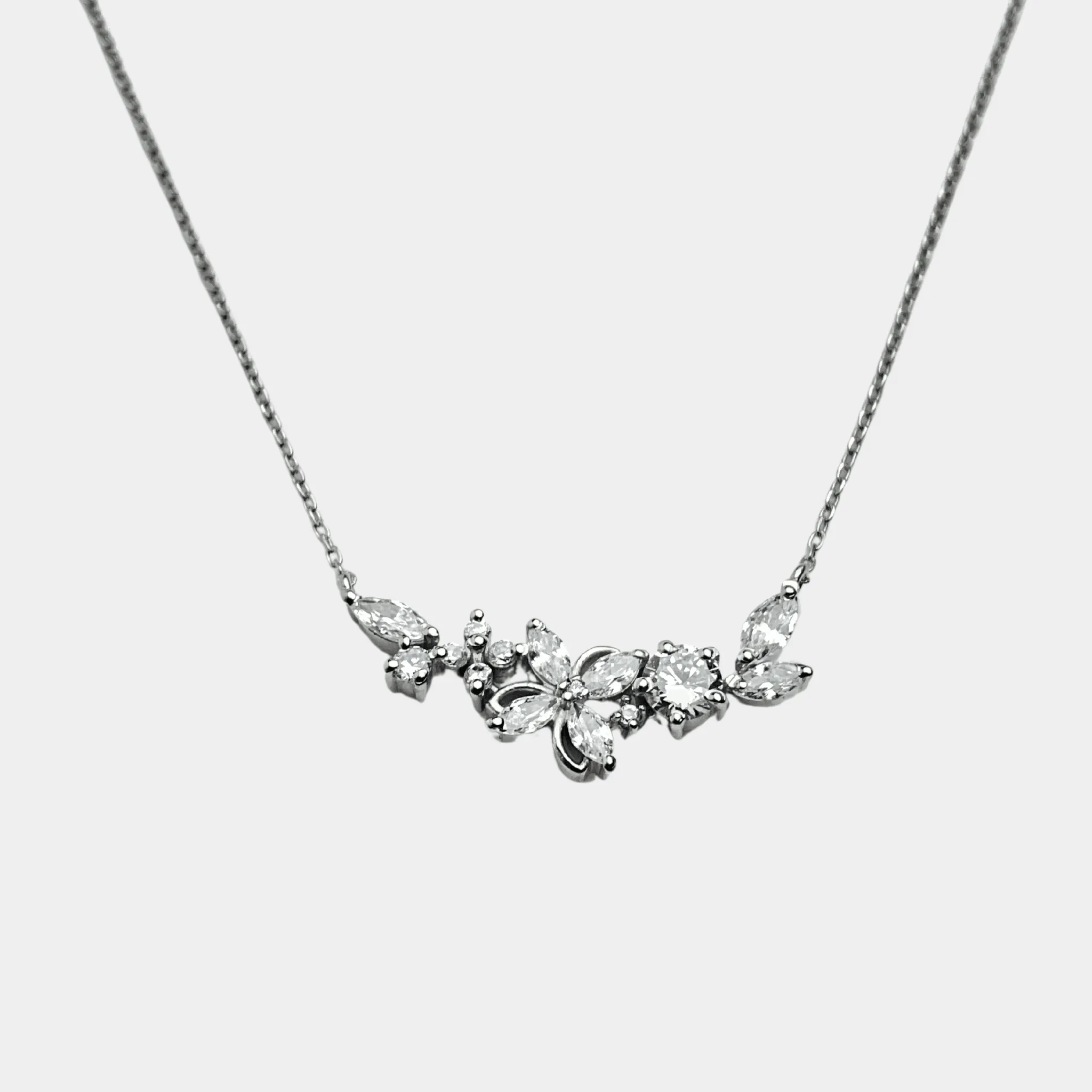 Silver Blossom Beauty Necklace