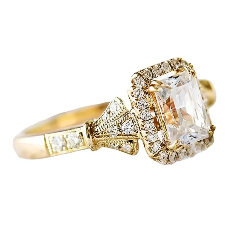 TEEK - Luxury Shiny CZ Stone Ring