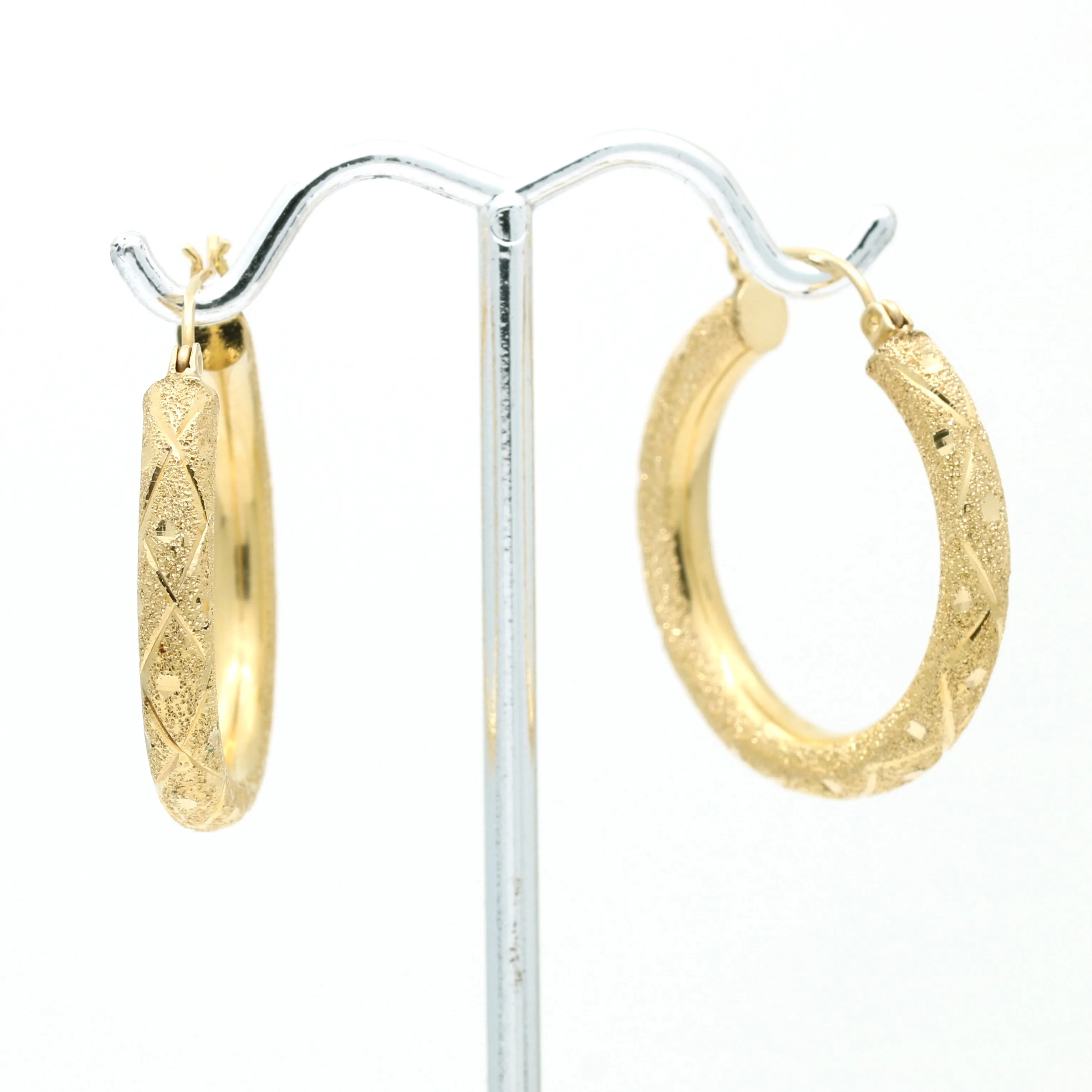 Women's Florentine Finish Tube Hoop Earrings in 14k Yellow Gold